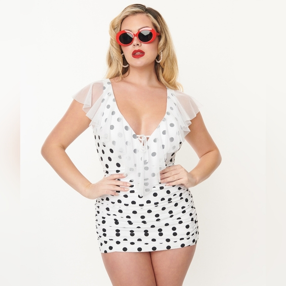 Unique Vintage Other - Unique Vintage One Piece Swim